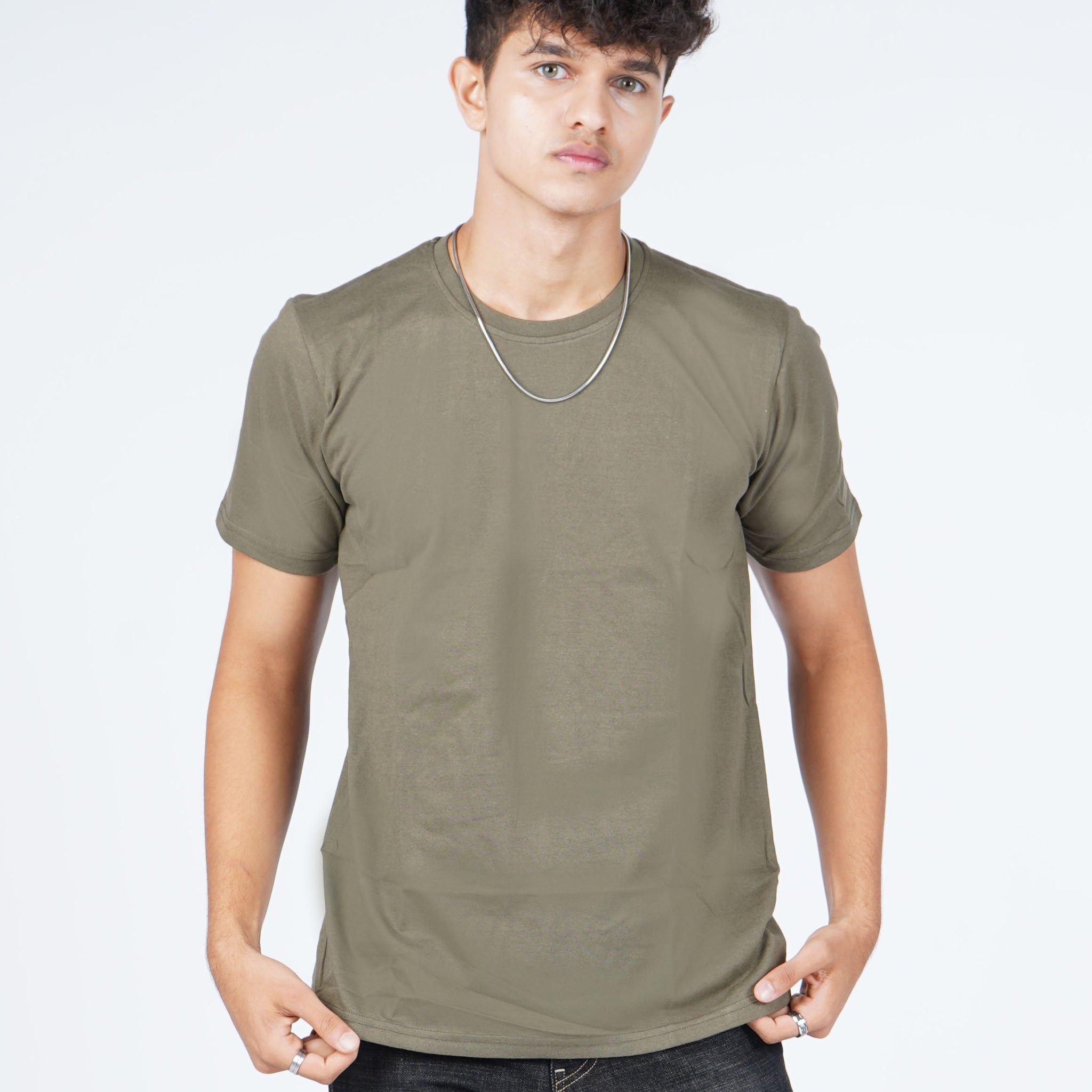 Olive Green Solid T-shirt Crew Cut/Round Neck Short Sleeves